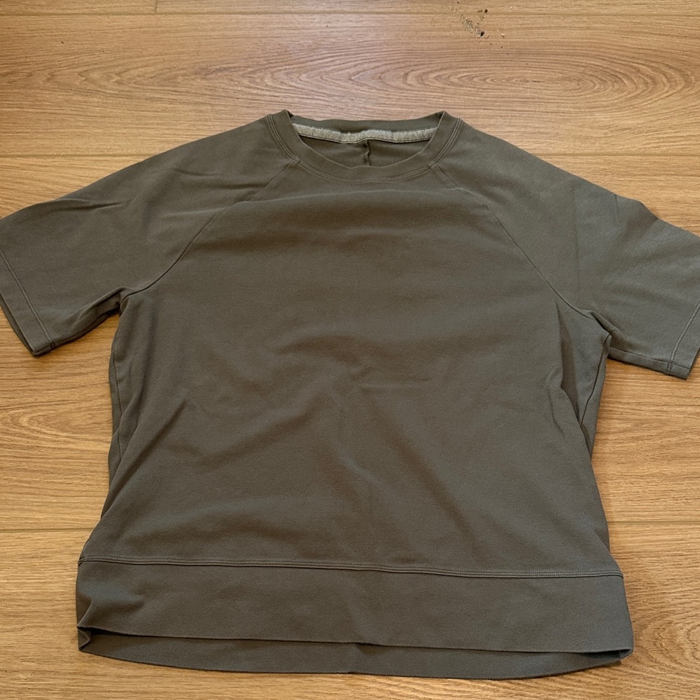 Lululemon Heavyweight Crepe Short Sleeve Shirt
